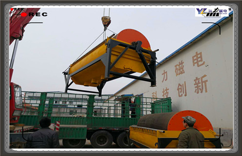 濕式磁選機，磁選機廠家生產高大上的濕式磁選機_釩鈦鐵礦磁選機廠家生產高大上的濕式磁選機型號參數及磁場強度