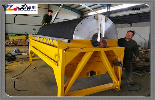 永磁磁選機,永磁筒式磁選機,江蘇永磁筒式磁選機生產廠家_磁鐵如何分布_江蘇永磁筒式磁選機生產廠家不吸鐵如何處理  永磁磁選機,永磁筒式磁選機,江蘇永磁筒式磁選機生產廠家_磁鐵如何分布_江蘇永磁筒式磁選機生產廠家不吸鐵如何處理