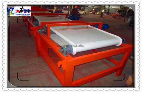 干式磁選機,山東新型干式磁選機_錳礦山東新型干式磁選機一般是多少_生產(chǎn)廠家 干式磁選機,山東新型干式磁選機_錳礦山東新型干式磁選機一般是多少_生產(chǎn)廠家