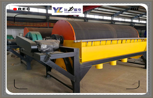 鐵礦干式磁選機,云南鐵礦干式磁選機_推薦合適廠家皮帶及結(jié)構(gòu)價格,云南鐵礦干式磁選機 鐵礦干式磁選機,云南鐵礦干式磁選機_推薦合適廠家皮帶及結(jié)構(gòu)價格,云南鐵礦干式磁選機