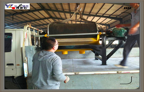 錳礦濕式磁選機(jī),河北錳礦濕式磁選機(jī)_河北錳礦濕式磁選機(jī)原理更便捷型號(hào)參數(shù)及磁場強(qiáng)度  錳礦濕式磁選機(jī),河北錳礦濕式磁選機(jī)_河北錳礦濕式磁選機(jī)原理更便捷型號(hào)參數(shù)及磁場強(qiáng)度